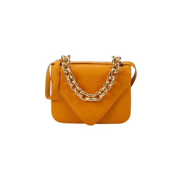 Bottega Veneta Mount Envelope Calfskin Bag in Cob - Picture 1 of 16